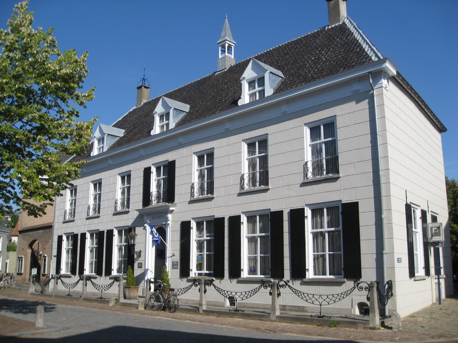 Hotels in Ravenstein