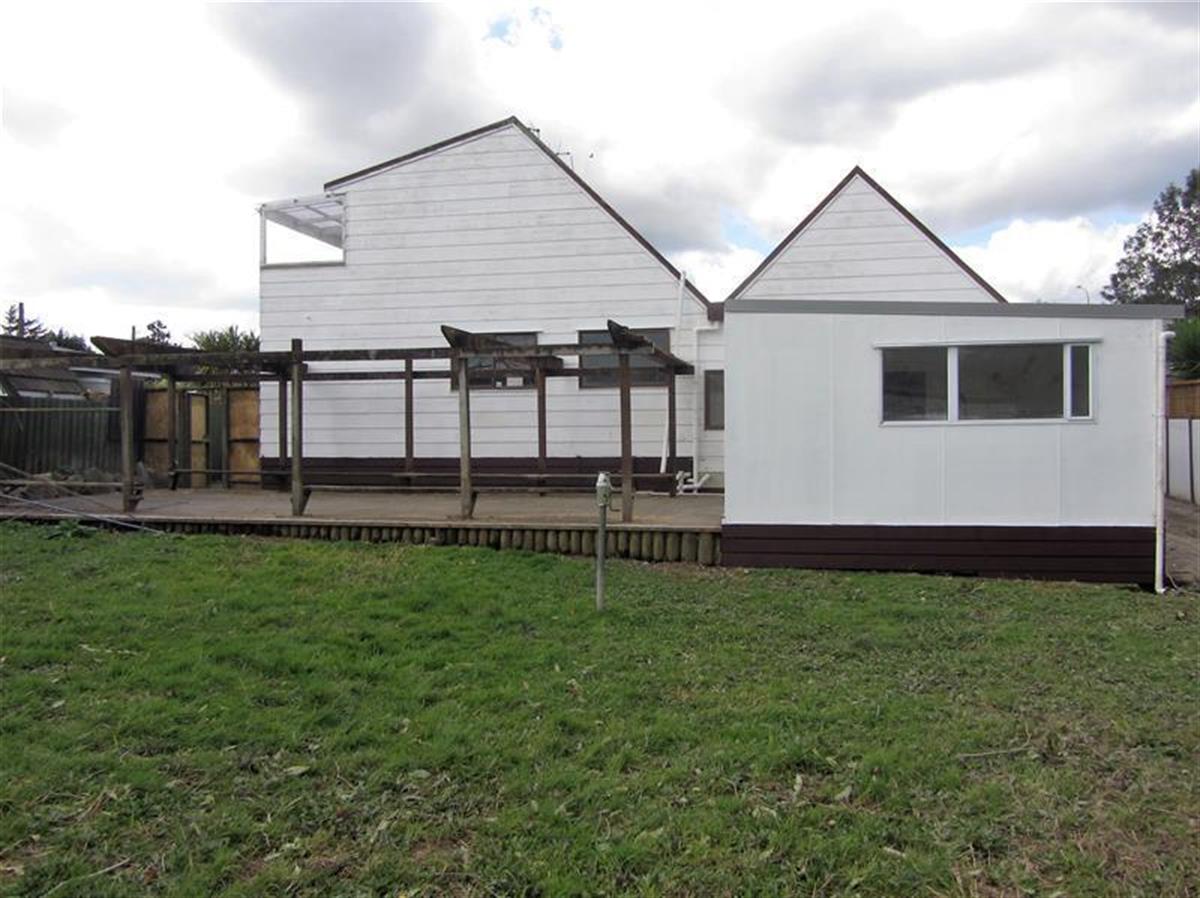 Holiday rentals Drury