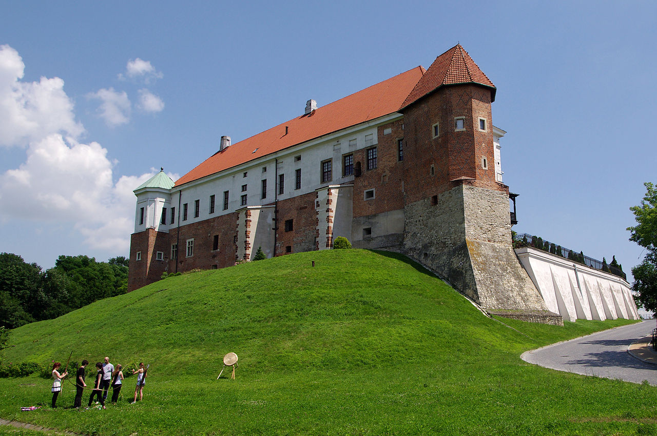 Holiday rentals Sandomierz Castle