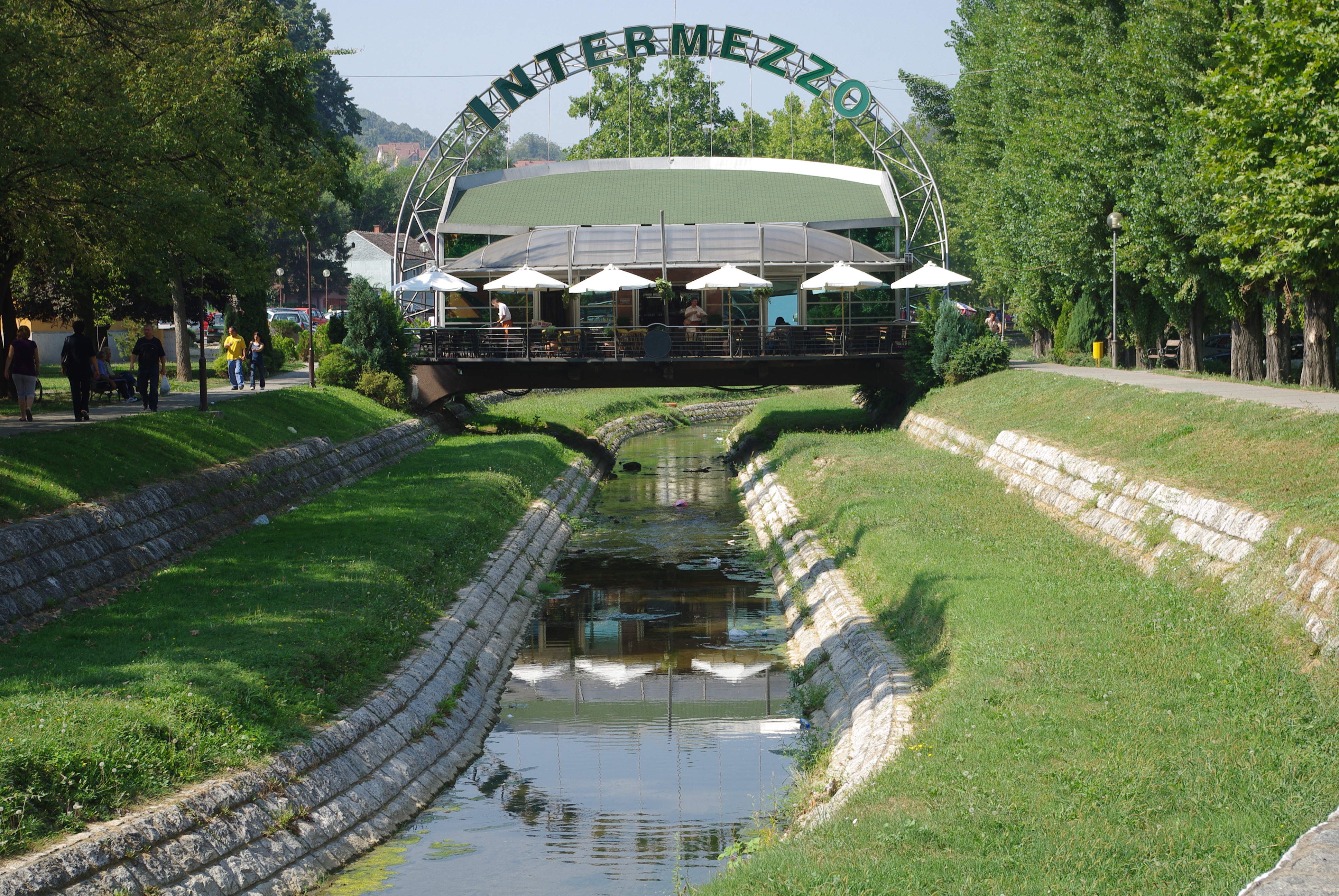 Holiday rentals Loznica