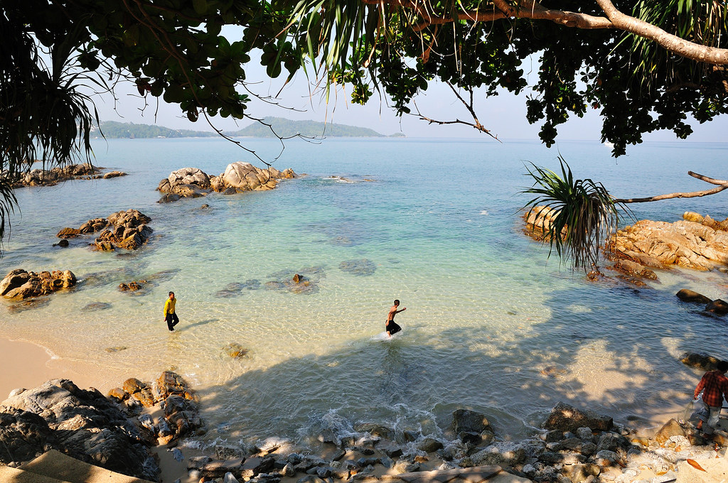 Hotel a Starbucks Patong Beach
