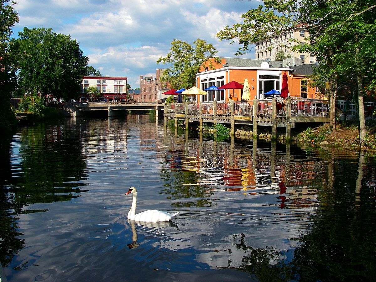 Holiday rentals Pawcatuck