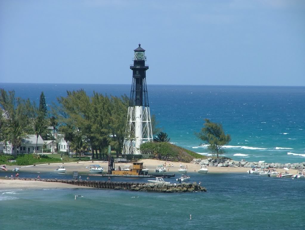 Holiday rentals Lighthouse Point