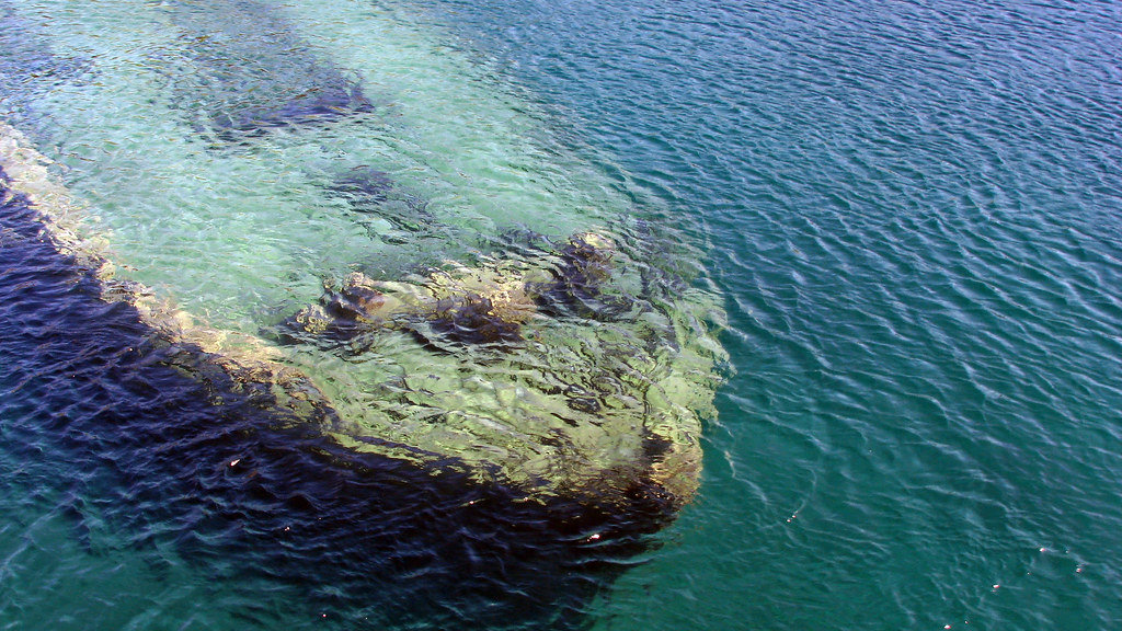 Holiday rentals Shipwreck Island