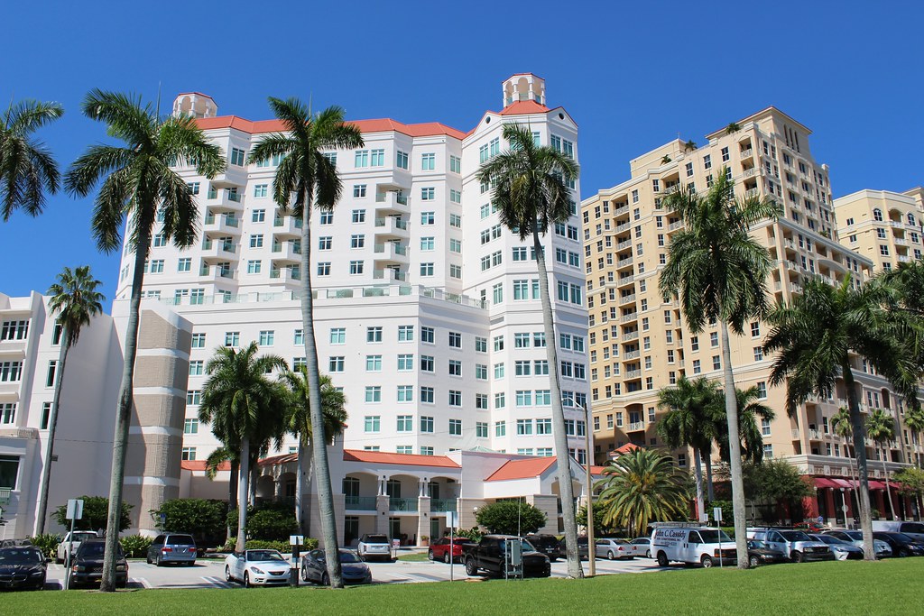 Holiday rentals CityPlace