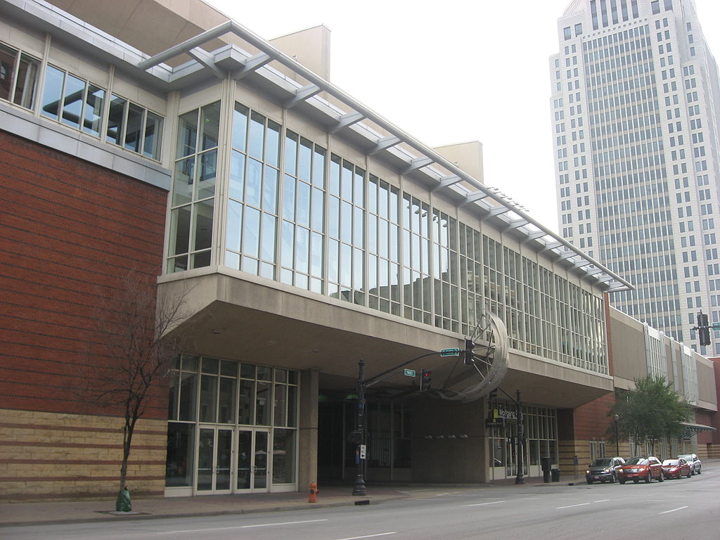 Holiday rentals Kentucky International Convention Center