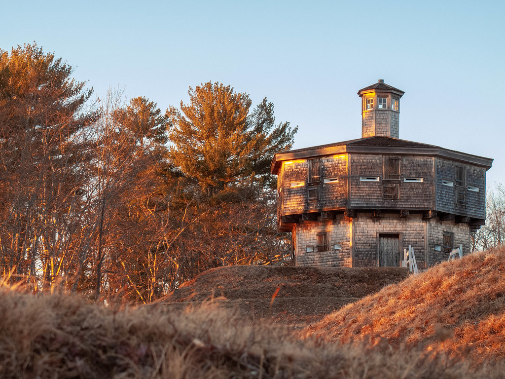 Hotels in Edgecomb