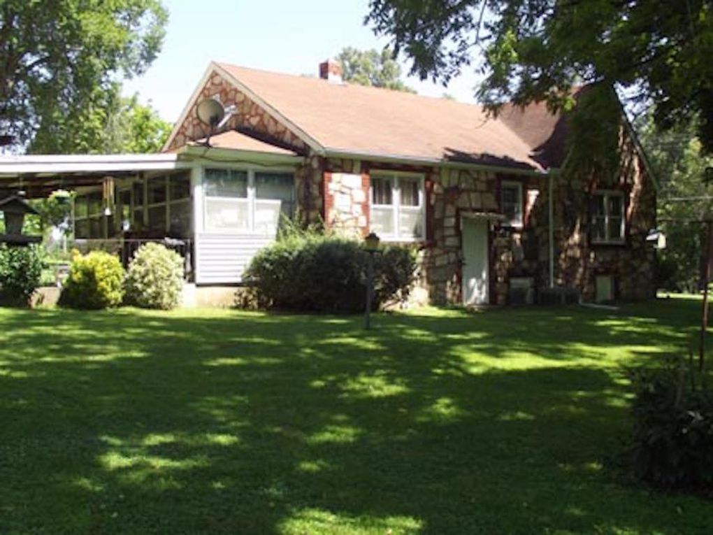 Holiday rentals Thayer