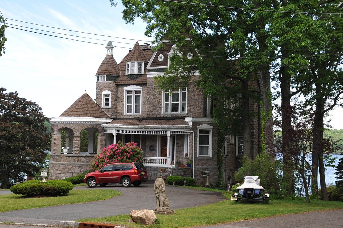 Holiday rentals Mount Arlington