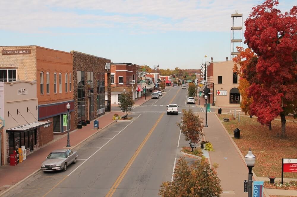 Hotels in Tahlequah