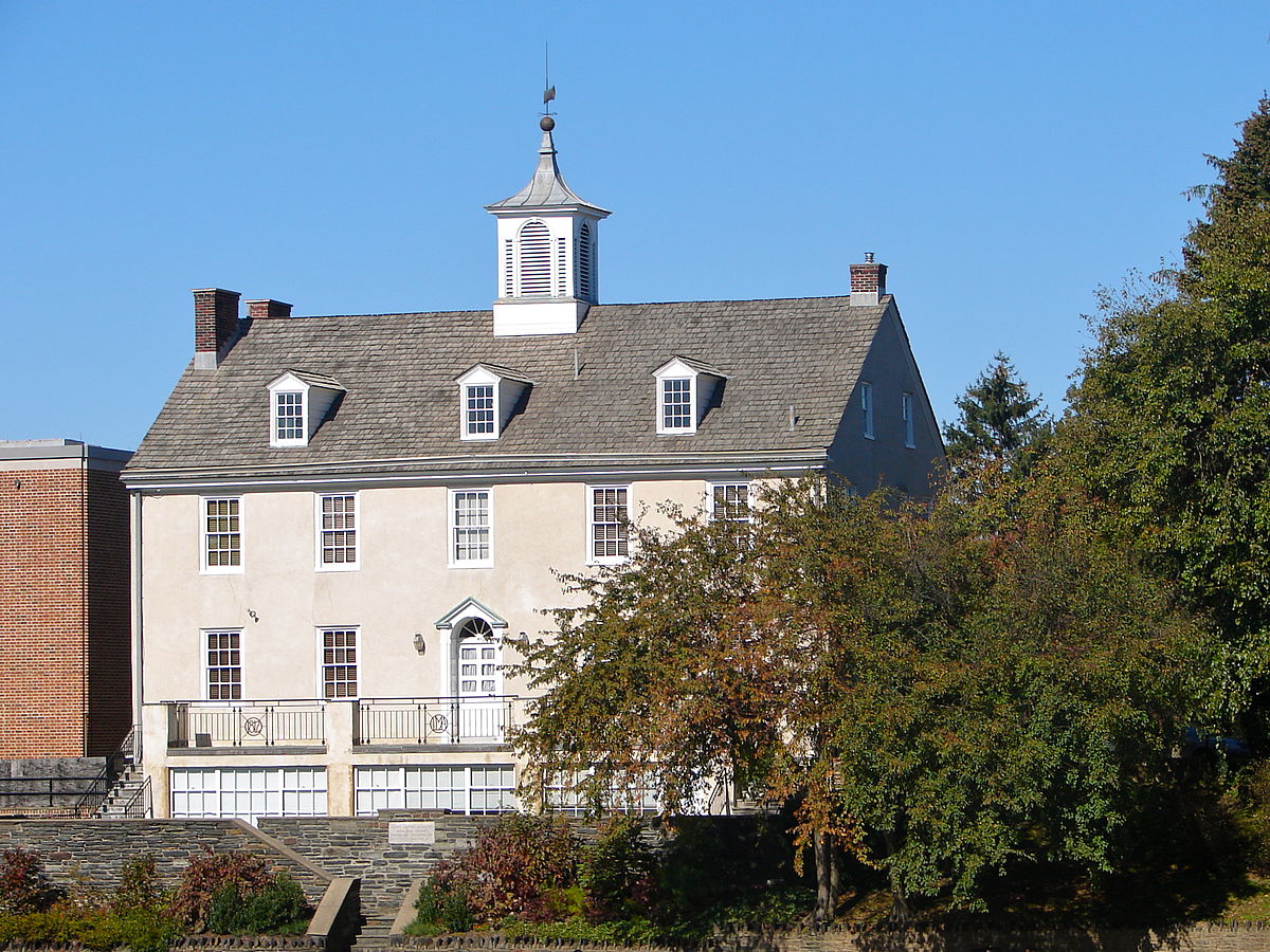 Holiday rentals Bala-Cynwyd