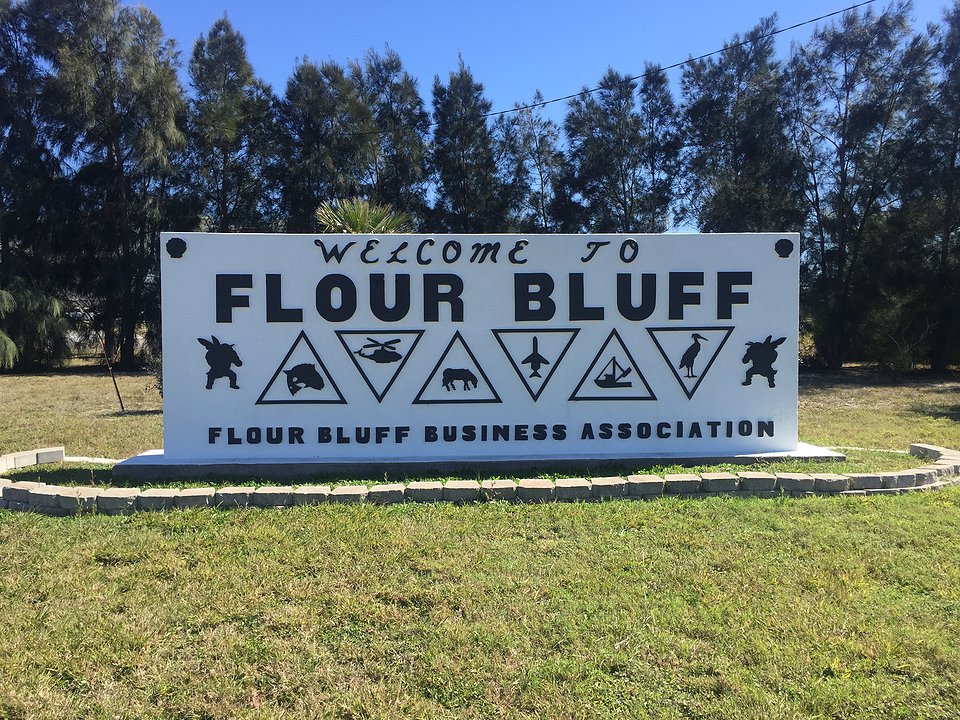 Holiday rentals Flour Bluff