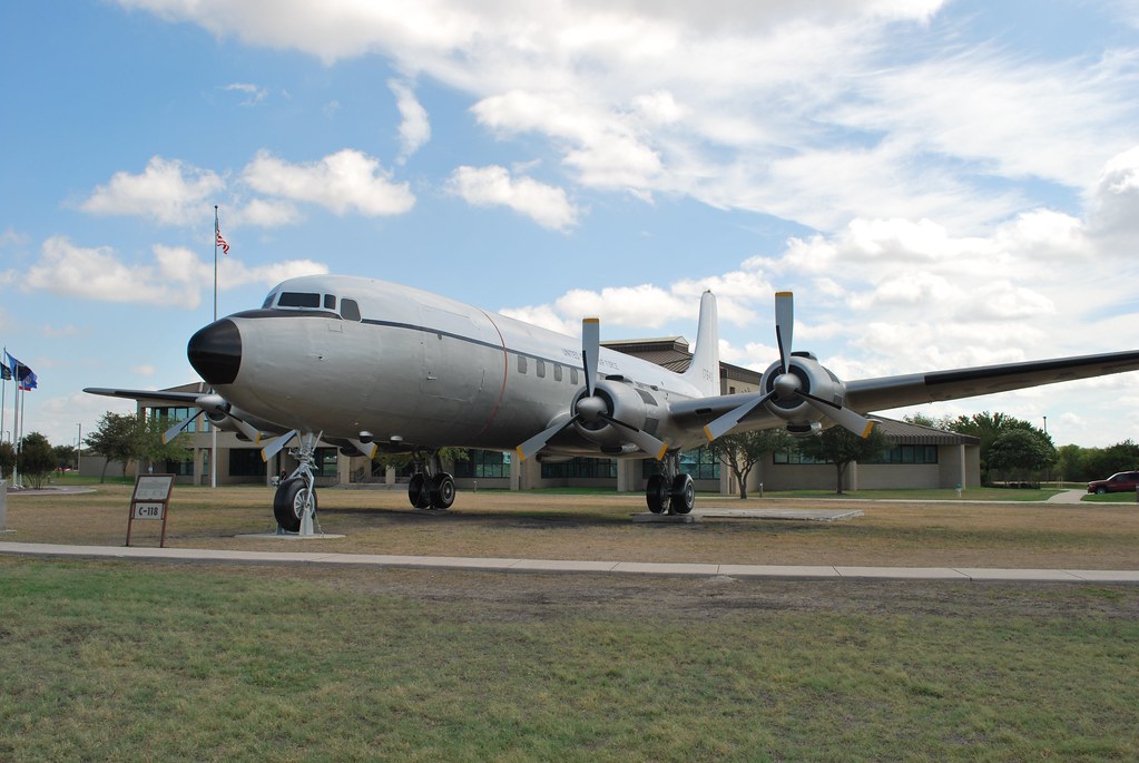 Holiday rentals Lackland Air Force Base