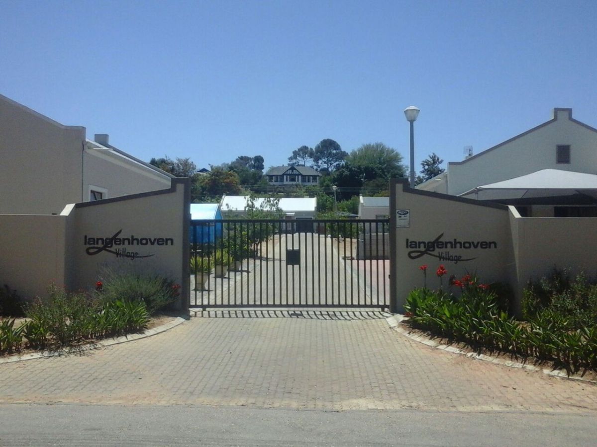 Farmstays in Oudtshoorn