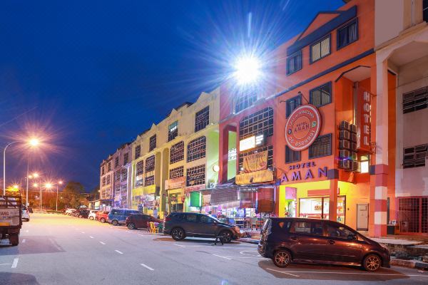 Hotel Aman- Nilai & KLIA