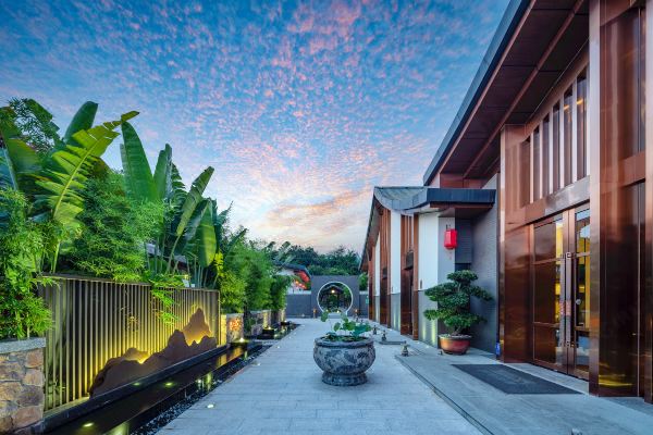 Shenzhen Shenlan Huating FanLu Seaside Resort
