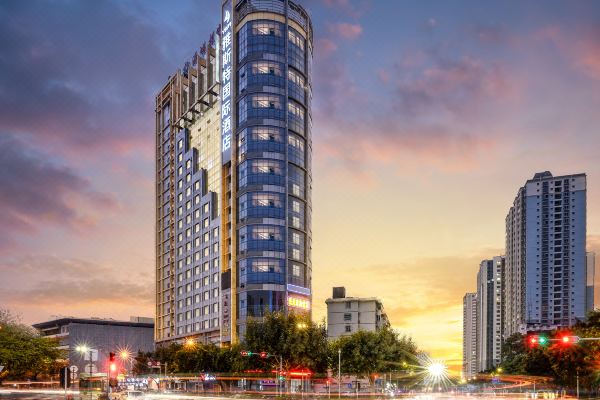 Yeste International Hotel（Nanning Chaoyang square district government ）