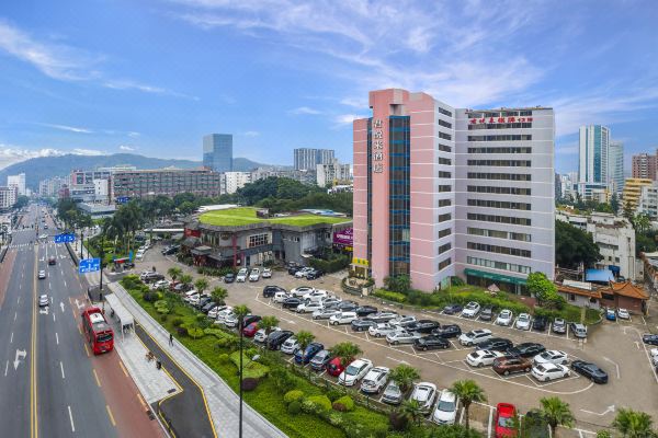 Greenery Hotel