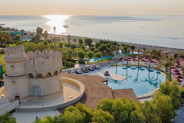 Esperos Palace Resort