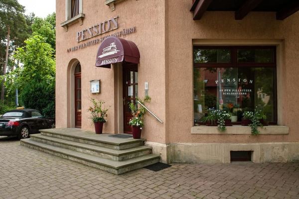 Pension an der Pillnitzer Schlossfähre
