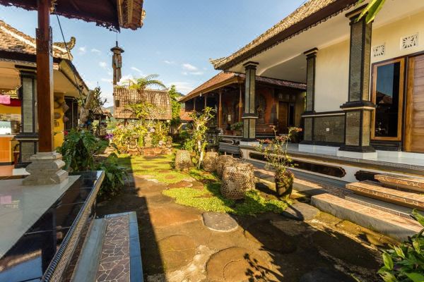 Pondok Nyoman
