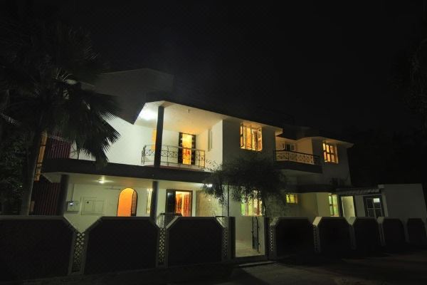 Royal Stay Service Apartments