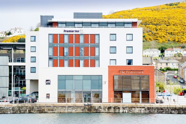 Premier Inn Swansea Waterfront