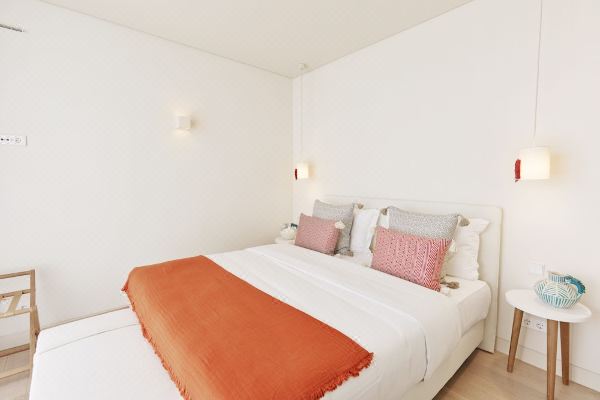 White Shell Beach Villas