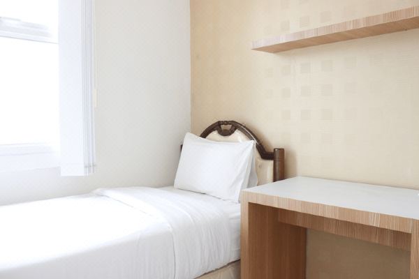 Zestful 2BR Apartment at Parahyangan Residence By Travelio