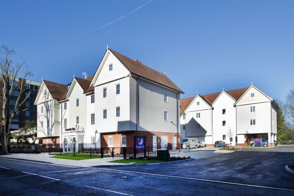 Premier Inn Colchester Town Centre (Castle) Hotel