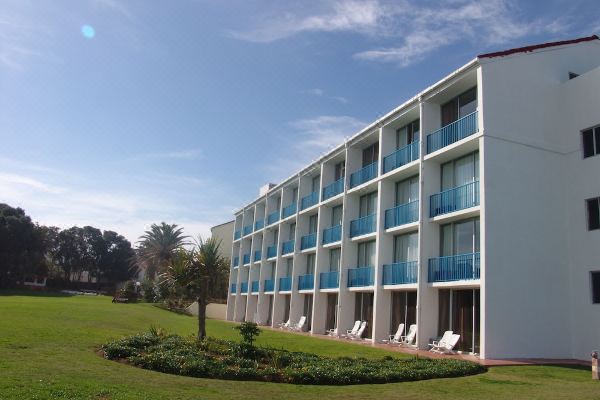 Wilderness Beach Hotel