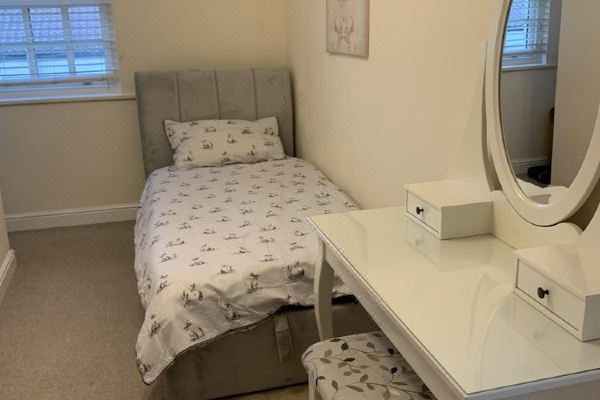 Stunning 2-Bed Apartment in Bawtry, England