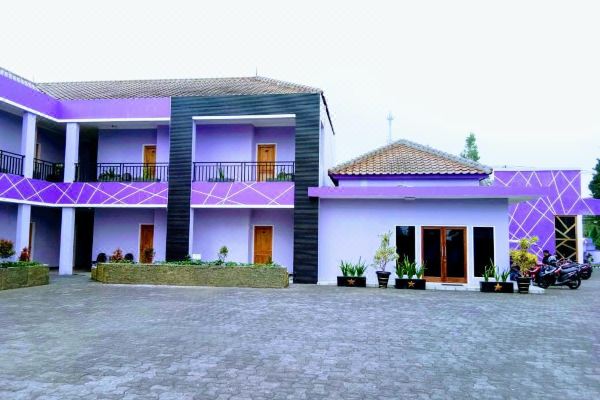 Signature Hotel Cipanas