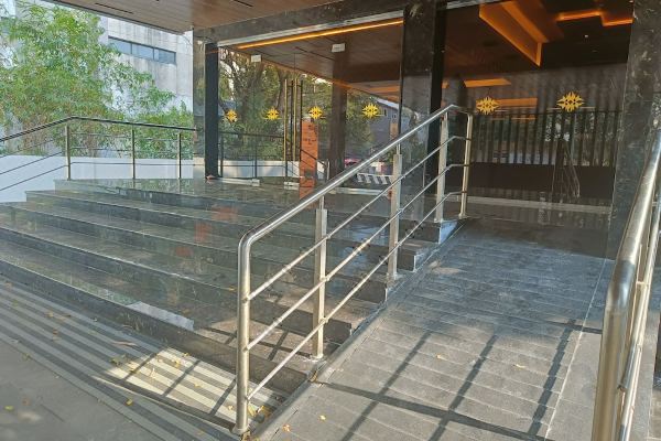 The Kings Park Grand