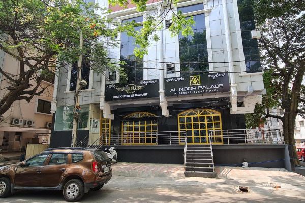 Al Noor Palace Business Class Hotel