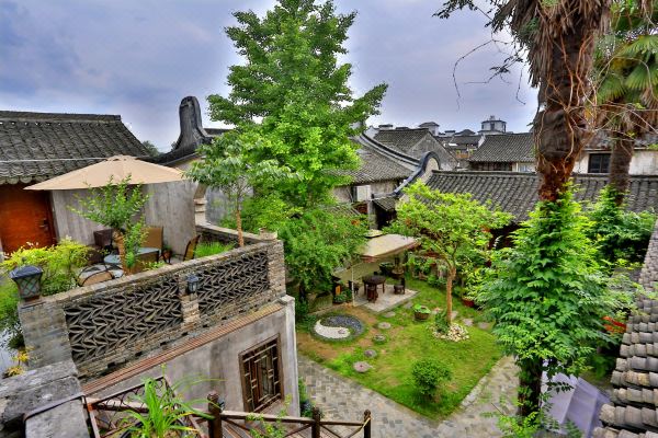Zhenqing Bieyuan Boutique Hotel