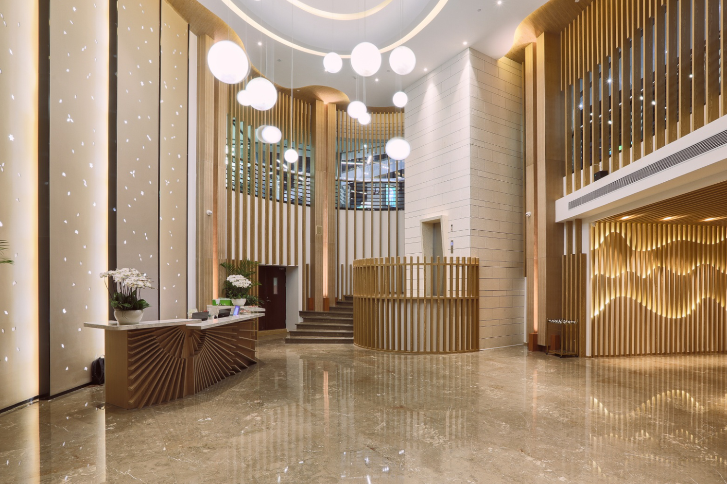 Leader Art Hotel