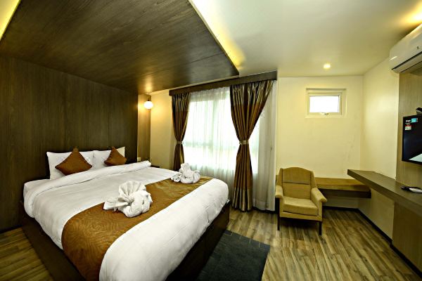 The Milestone Hotel
