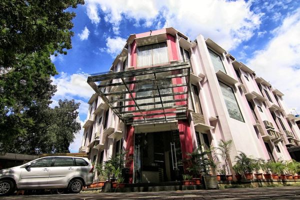 Latief Inn