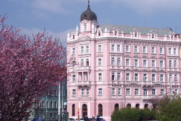 Hotel Opera