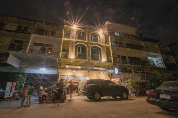 Si Phum Heritage Boutique Bed & Breakfast
