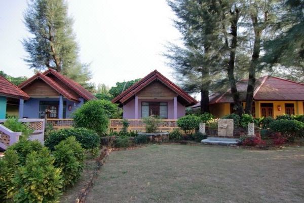 Lanta Villa Resort