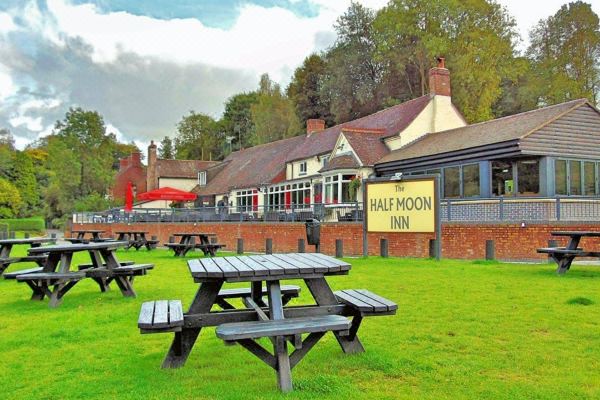 Half Moon Jackfield