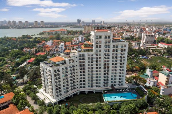 Elegant Suites Westlake