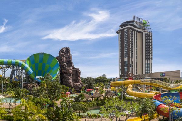 Holiday Inn Resort Vana Nava Hua Hin, an IHG Hotel - Sha Extra Plus