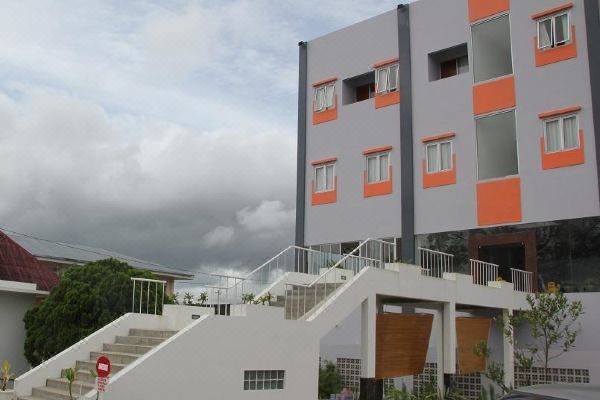 Prima Dini Hotel