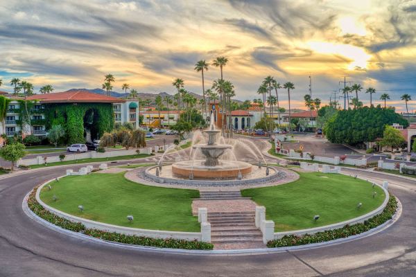 Arizona Grand Resort