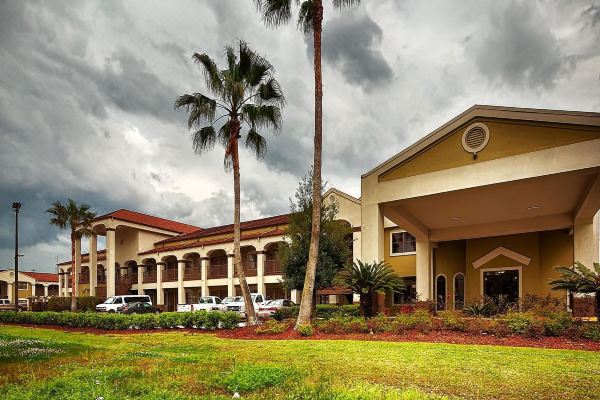 Best Western La Place Inn