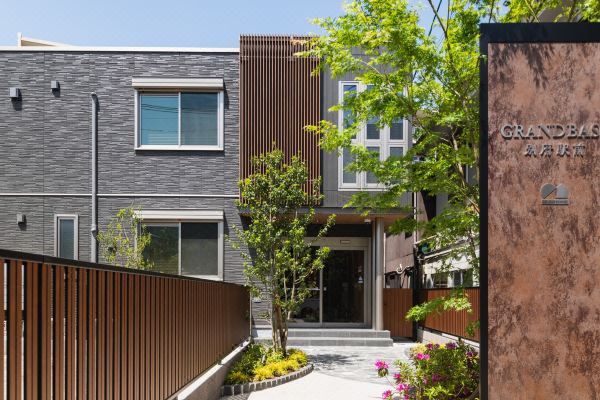 Grand Base Beppu Ekimae