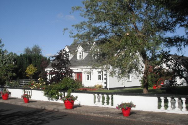 Briar Lodge